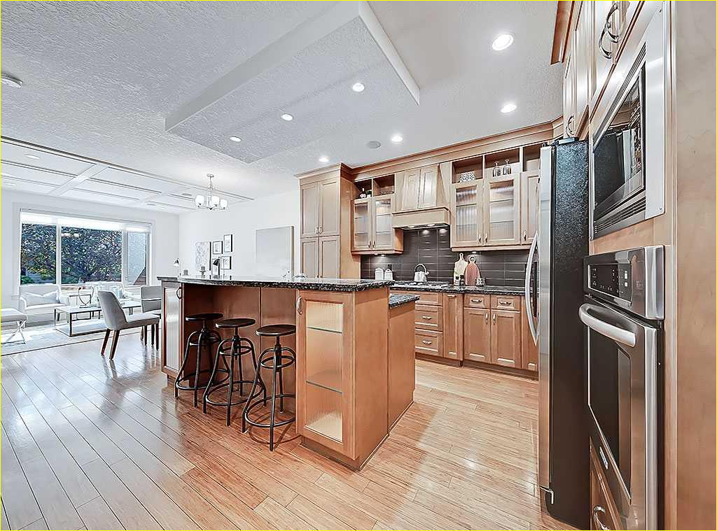 Kitchen and living room