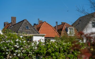 Asphalt vs Metal Roofing in Calgary: Which Is Right for Your Home?
