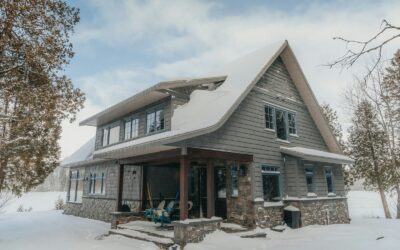 Acrylic Stucco vs Traditional Stucco: What Calgary Homeowners Should Know